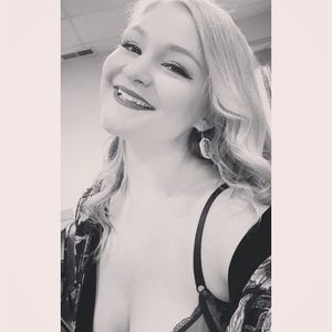 Meet your Posher, Deanna